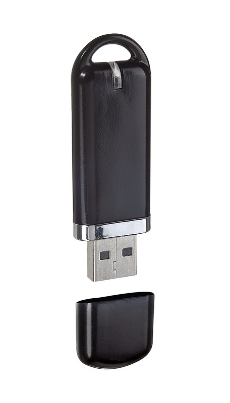 https://multimedias3-cloudsync-synology.s3.us-west-2.amazonaws.com/thumbnail_variantes/USB-220-N_1.jpg