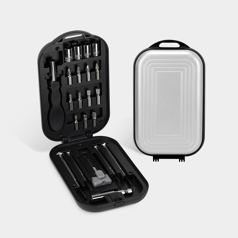 https://multimedias3-cloudsync-synology.s3.us-west-2.amazonaws.com/thumbnail_modelos/HER-056.jpg