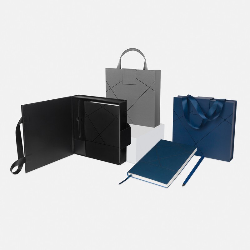 https://multimedias3-cloudsync-synology.s3.us-west-2.amazonaws.com/thumbnail_modelos/HL-9105.jpg