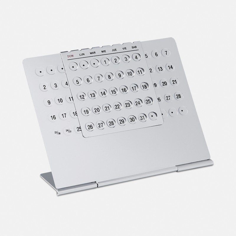 https://multimedias3-cloudsync-synology.s3.us-west-2.amazonaws.com/thumbnail_modelos/CAL-005-.jpg?v=207725699