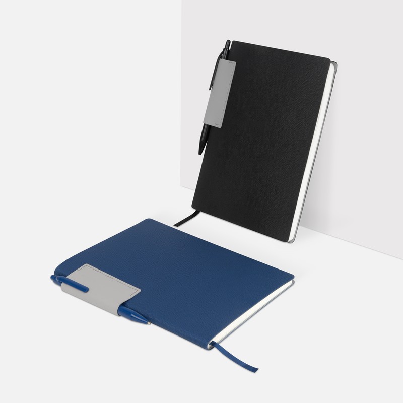 https://multimedias3-cloudsync-synology.s3.us-west-2.amazonaws.com/thumbnail_modelos/HL-9077.jpg?v=545078014