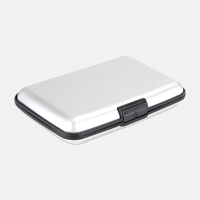https://multimedias3-cloudsync-synology.s3.us-west-2.amazonaws.com/thumbnail_modelos/M-83500.jpg?v=208135699